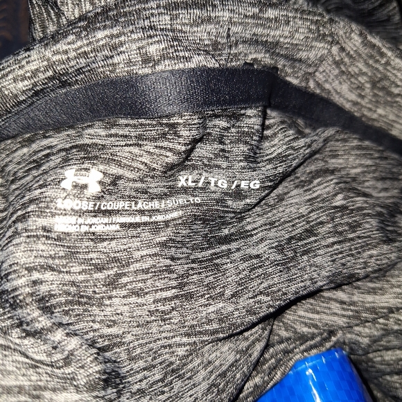 Under Armour Gray Hoodie - Picture 4 of 4